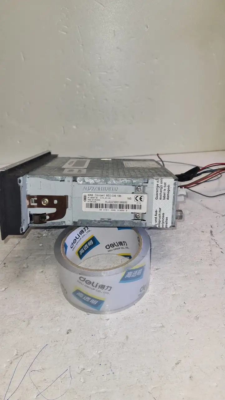 Audi A4 S4 B6 8E 8H (2000 - 2006) 8E0035186 Магнитола / мультимедийная система — фото 3