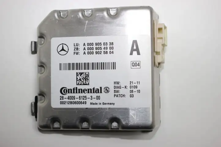 Mercedes-Benz C W204 (2007 - 2014) A0009050338 Камера в лобовом стекле — фото 1