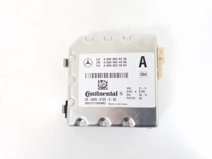 Mercedes-Benz S W221 (2005 - 2013) A0009050338 Камера в лобовом стекле — фото 4