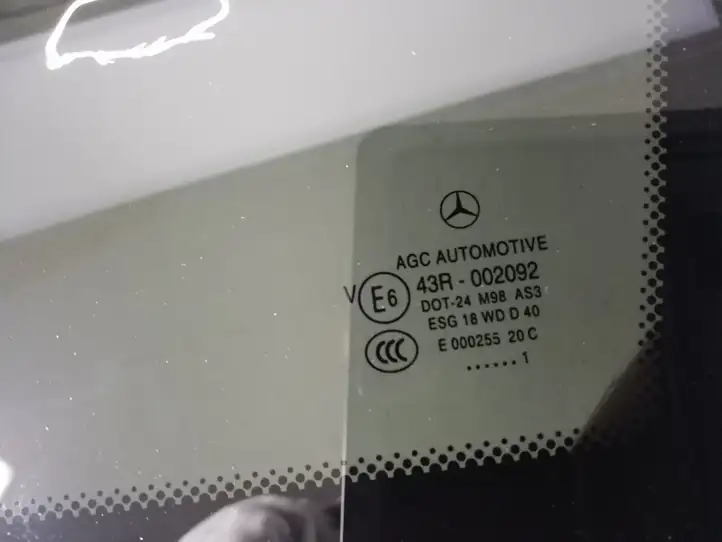 Mercedes-Benz GLK X204 (2008 - 2016) A2046703412 Заднее боковое стекло — фото 4