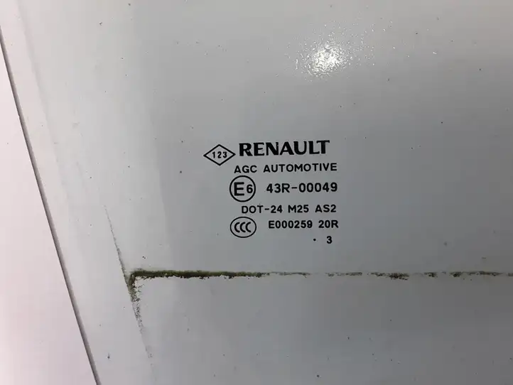 Renault Scenic III - Grand scenic III (2009 - 2016) Стекло передней двери — фото 3