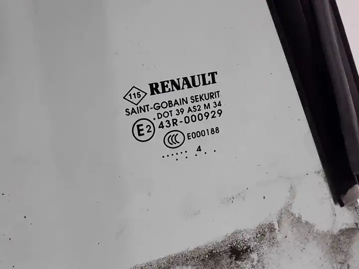 Renault Megane III (2009 - 2016) 833060014R Заднее боковое стекло — фото 3