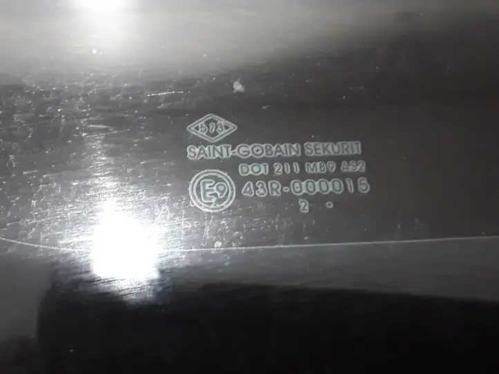 Dacia Lodgy (2012 - 2021) 833074470R Заднее боковое стекло — фото 4