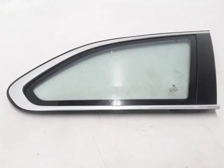 BMW 5 F10 F11 (2009 - 2016) 51377046272 Заднее боковое стекло — фото 1