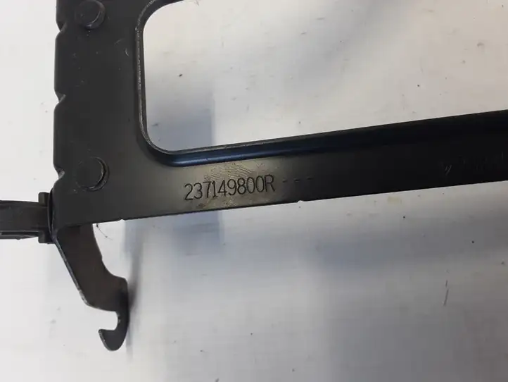 Renault ZOE (2012 - )  237149800R Другая деталь отсека двигателя