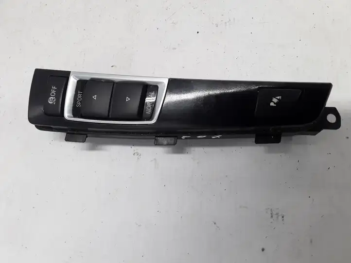 BMW 5 GT F07 (2010 - 2017) 9197897 Кнопка парктроника — фото 3