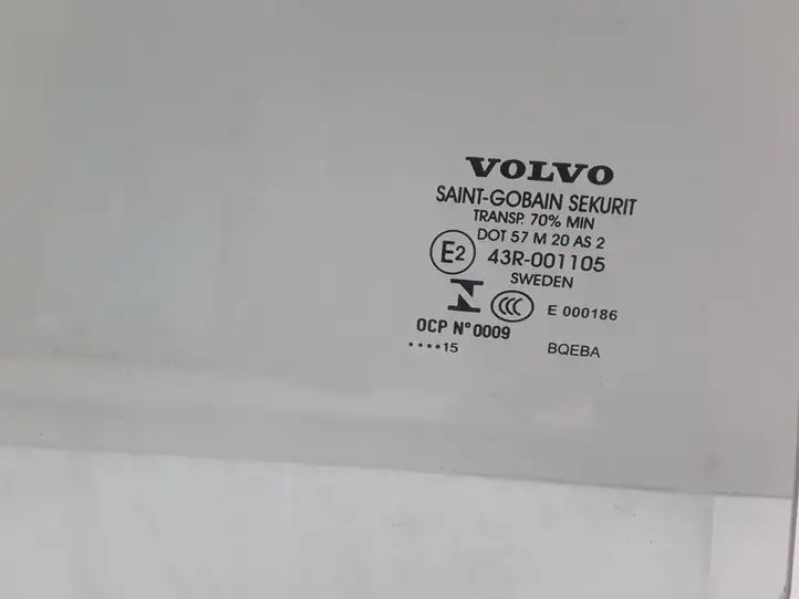 Volvo S90, V90 (2016 - 2020) 31371939 Стекло передней двери — фото 2
