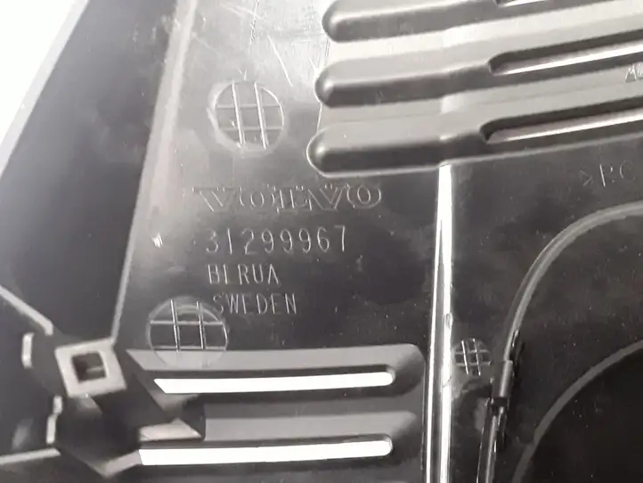 Volvo V60 (2013 - 2018) 31299967 Прочие детали салона — фото 3