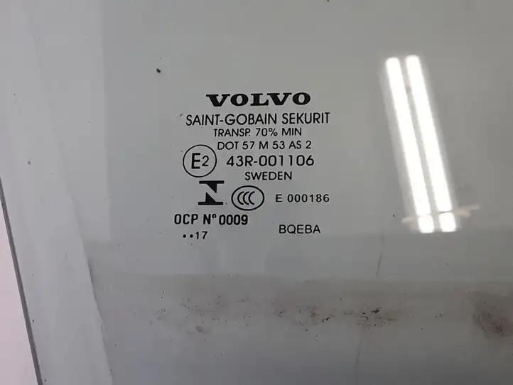 Volvo S90, V90 (2016 - 2020) 31371939 Стекло передней двери — фото 4