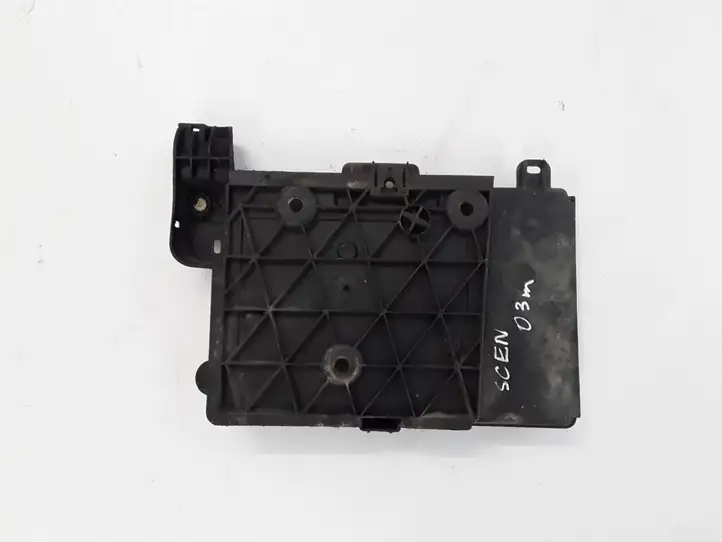 Renault Scenic II - Grand scenic II (2003 - 2006) 8200166032 Держатель аккумулятора — фото 2