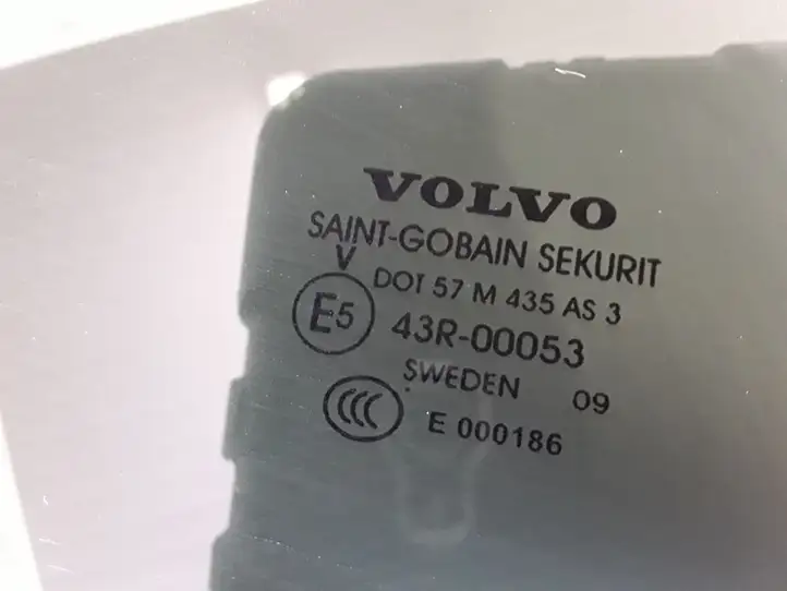 Volvo XC60 (2008 - 2013) 30745622 Стекло задней двери — фото 2