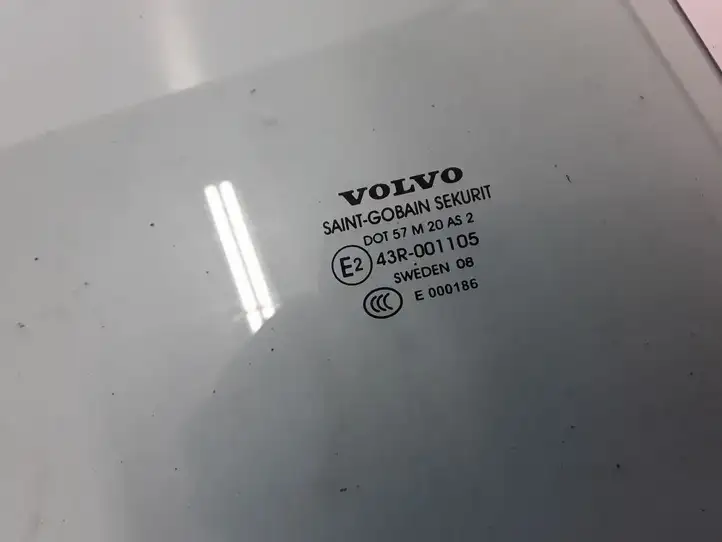 Volvo XC70 (2007 - 2013) 30674848 Стекло задней двери — фото 2