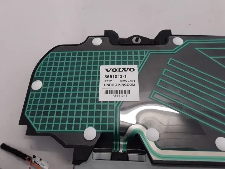 Volvo XC90 (2002 - 2006)  8651013 Усилитель антенны