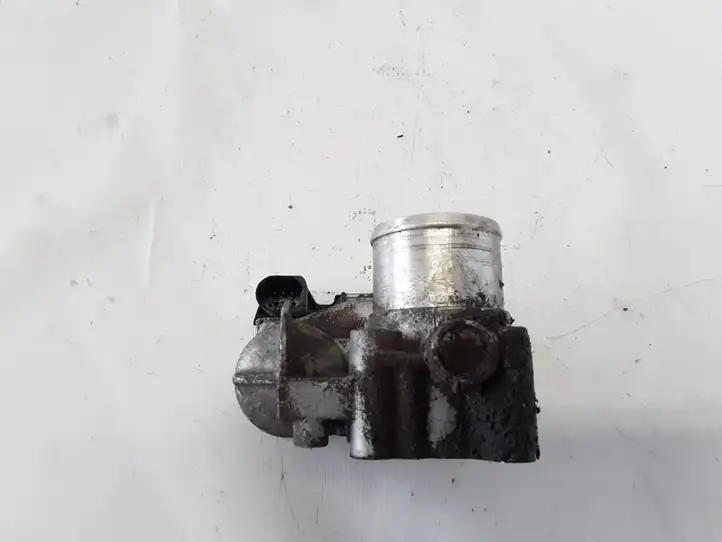 Renault Trafic II (X83) (2002 - 2014)  8200327011 Клапан EGR