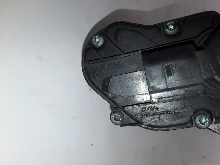 Renault Scenic II -  Grand scenic II (2006 - 2009)   Клапан EGR