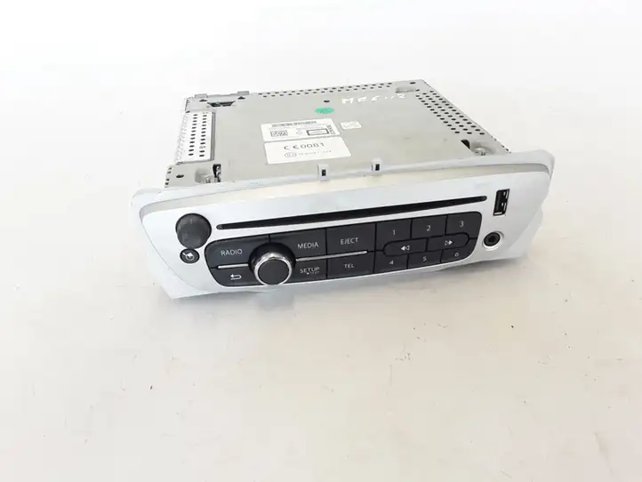 Renault Megane III (2009 - 2016)   Радио/ проигрыватель CD/DVD / навигация