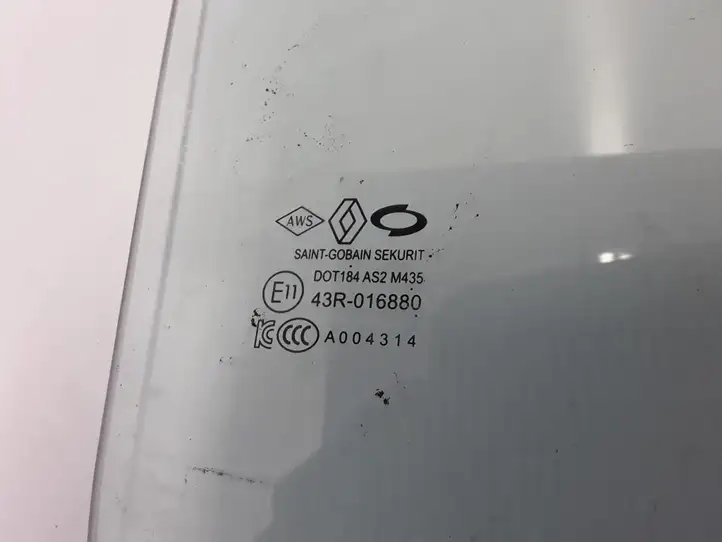 Renault Koleos II (2016 - ) 823005686R Стекло задней двери — фото 3