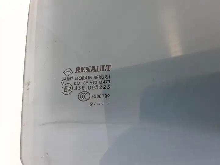 Renault Zoe (2012 - ) 823001033R Стекло задней двери — фото 3
