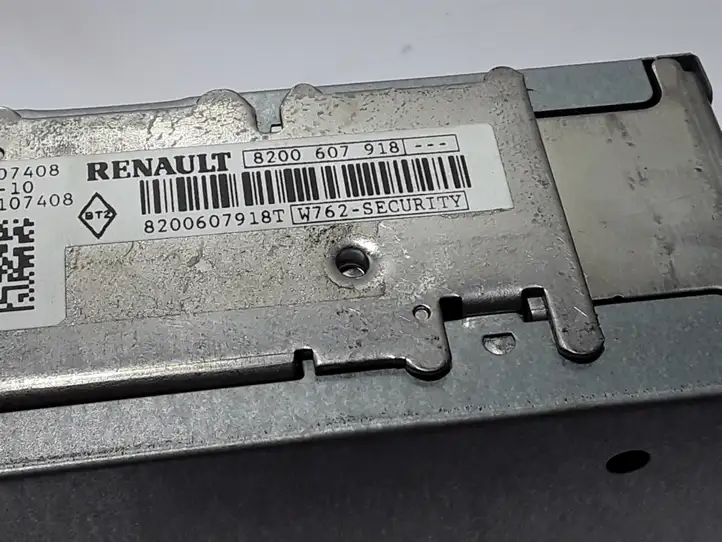 Renault Scenic II - Grand scenic II (2006 - 2009) 8200607918 Магнитола / мультимедийная система — фото 4