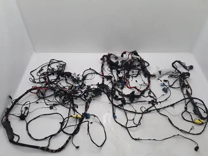 BMW 3 F30 F35 F31 (2012 - 2018) 9308013 Прочая электропроводка — фото 1