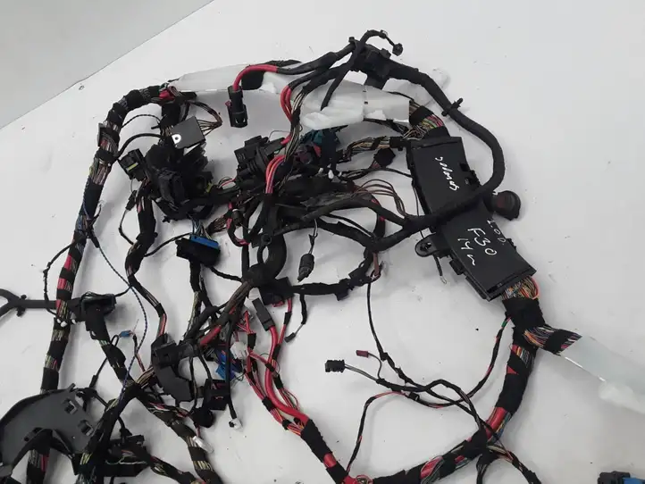 BMW 3 F30 F35 F31 (2012 - 2018) 9308013 Прочая электропроводка — фото 3