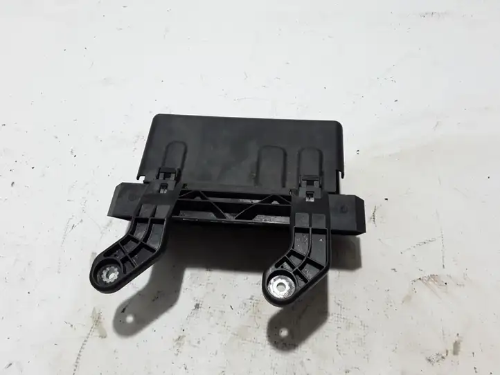 Volvo V40 (2016 - 2019)  30659176 Ящик предохранителей (комплект)