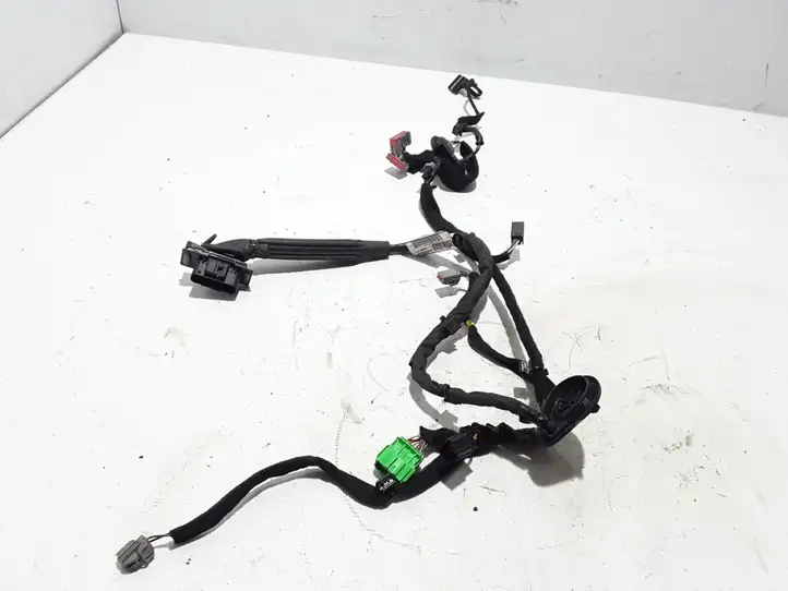 Volvo V40 Cross country (2016 - 2019) 31334105 Прочая электропроводка — фото 1