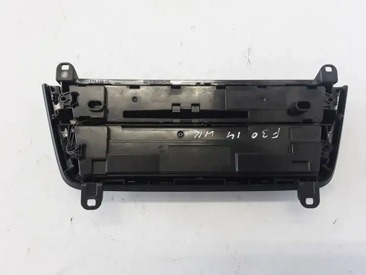 BMW 3 F30 F35 F31 (2012 - 2018) 9226784 Блок управления кондиционером — фото 3