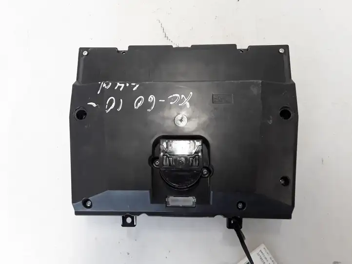 Volvo XC60 (2008 - 2013)   Блок управления кондиционером