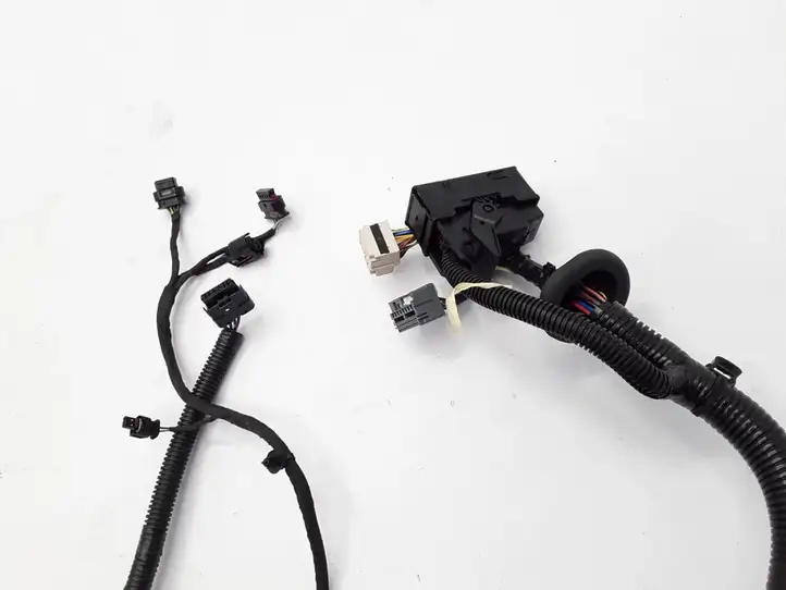 Volvo XC40 (2017 - ) 32212978 Прочая электропроводка — фото 4