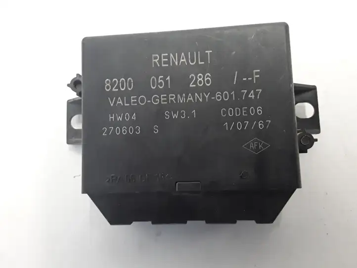 Renault Espace -  Grand espace IV (2004 - 2014)  8200051286 Блок управления парковки