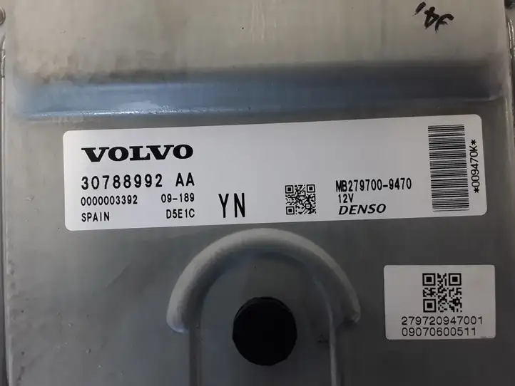 Volvo XC60 (2008 - 2013)   Блок управления двигателя