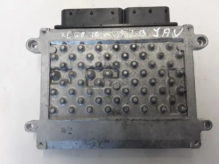 Volvo XC60 (2008 - 2013)   Блок управления двигателя
