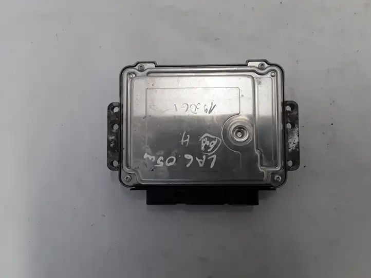 Renault Laguna (2005 - 2007)  8200311539 Блок управления двигателя