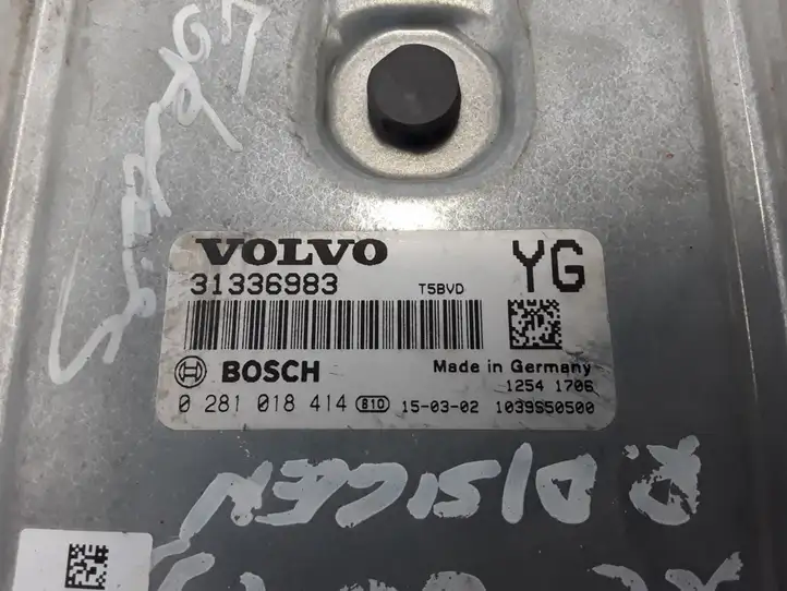 Volvo XC60 (2013 - 2017) Блок управления двигателем (ЭБУ) — фото 2
