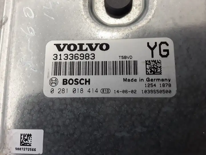 Volvo S60 (2013 - 2018) Блок управления двигателем (ЭБУ) — фото 2