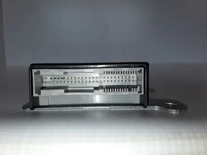 Renault ZOE (2012 - )   Блок управления надувных подушек