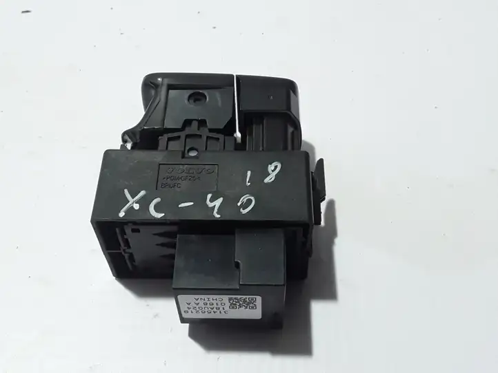 Volvo XC40 (2017 - ) 31456219 Кнопка ручного тормоза — фото 3