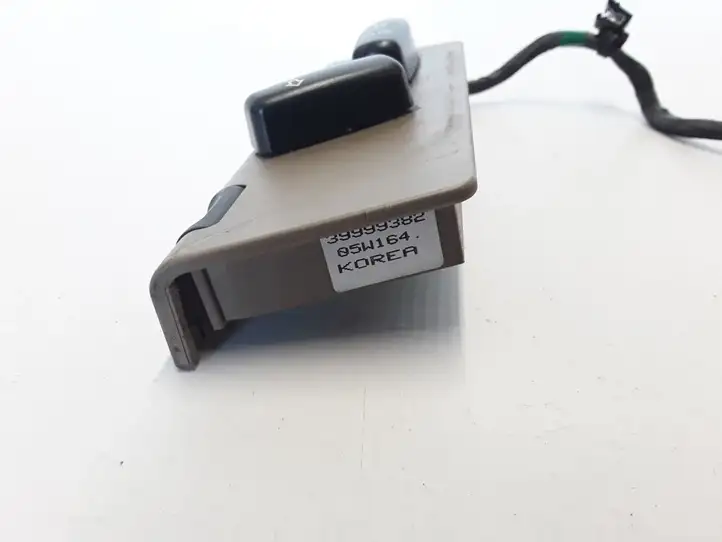 Volvo XC70 (2004 - 2007) 39999382 Управление регулеровки сидений — фото 5