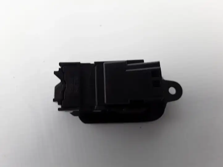 Volvo S60 (2013 - 2018) 31494841 Кнопка стеклоподъемников — фото 3