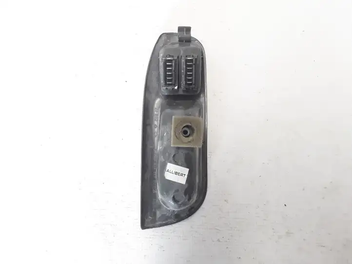 Renault Scenic I (1996 - 2003) 7700431172 Блок кнопок стеклоподъемников — фото 4