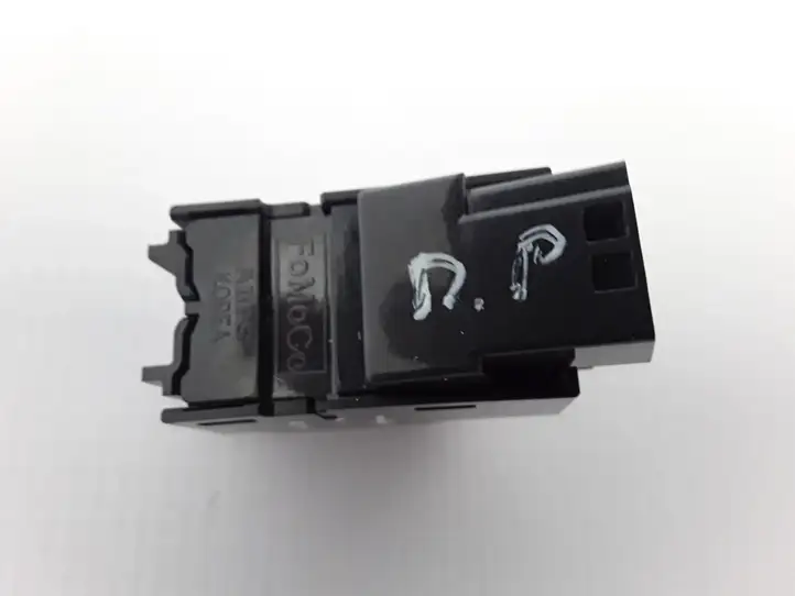 Volvo S60 (2013 - 2018) 31394850 Кнопка стеклоподъемников — фото 2