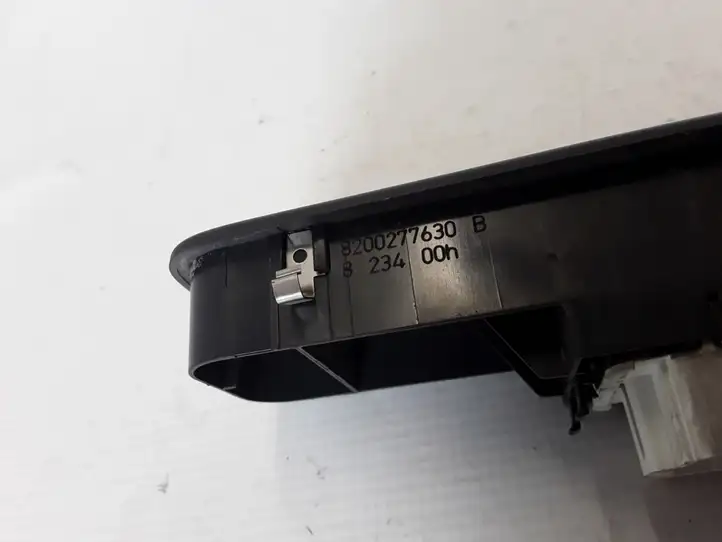 Renault Modus (2007 - 2012) 8200277630 Кнопка стеклоподъемников — фото 3