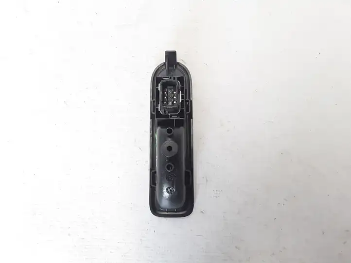 Renault Clio III (2005 - 2012) 8200234357 Кнопка стеклоподъемников — фото 2