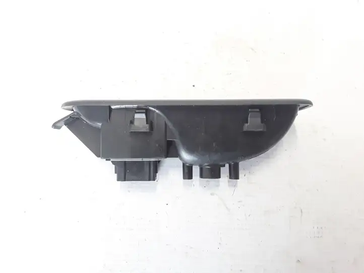 Renault Clio III (2005 - 2012) 8200234357 Кнопка стеклоподъемников — фото 4