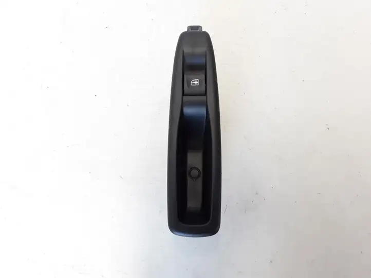 Renault Captur (2013 - 2020) 829614619R Кнопка стеклоподъемников — фото 1