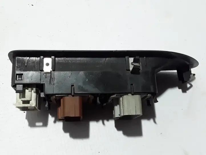Renault Vel Satis (2005 - 2009) 8200315042 Кнопка стеклоподъемников — фото 4
