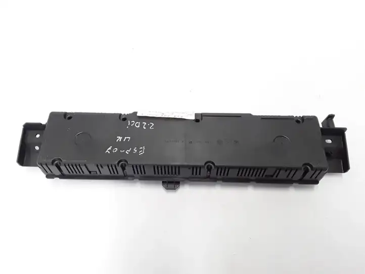 Renault Espace -  Grand espace IV (2004 - 2014)  8200726185 Спидометр (приборный щиток)