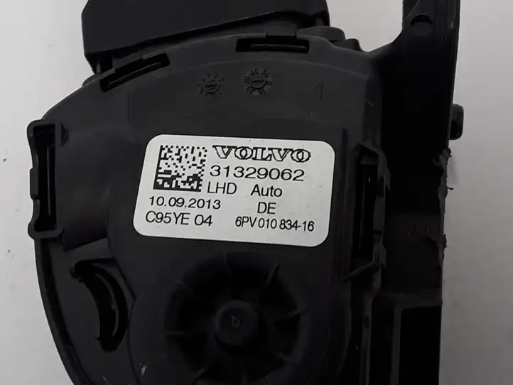 Volvo S60 (2013 - 2018) 31329062 Педаль акселератора — фото 2