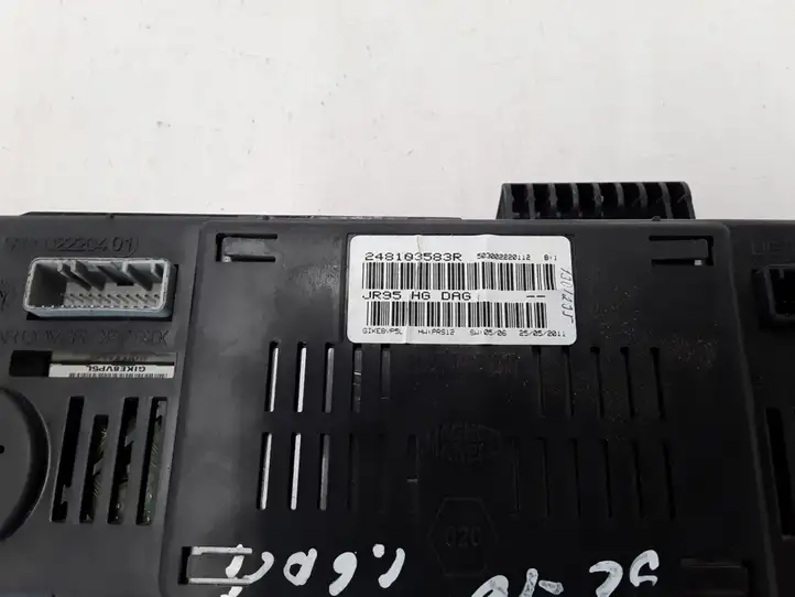 Renault Scenic III -  Grand scenic III (2009 - 2016)  248103583R Спидометр (приборный щиток)